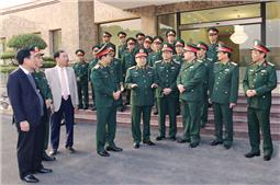 Xây dựng Lực lượng vũ trang Quân khu vững mạnh toàn diện, hoàn thành tốt mọi nhiệm vụ